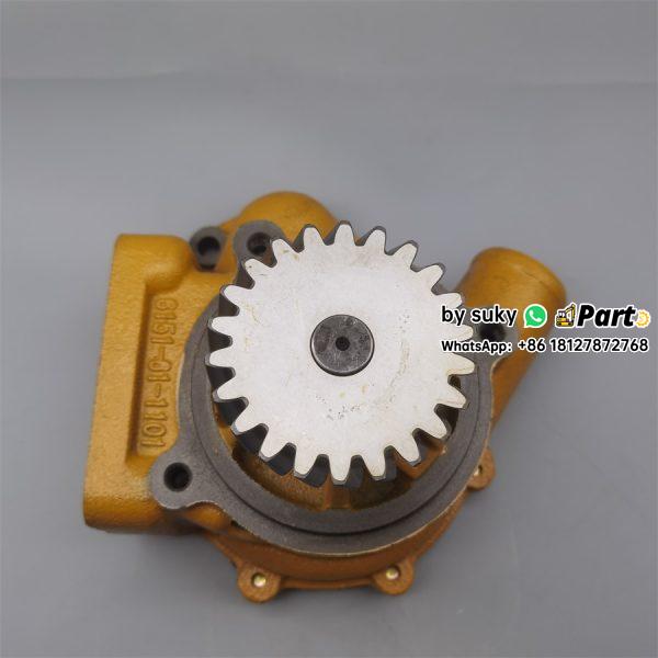 6151-61-1102 Engine 6D125 Water Pump for Komatsu Laoder WA450-1 WA450-3 WA470-1 WA470-3 WF450T-1