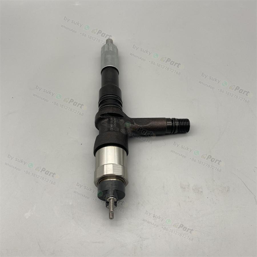 095000-6070 Fuel Injector for Komatsu PC400-8 PC450-8 095000-6070 Fuel Injector for Komatsu PC400-8 PC450-8