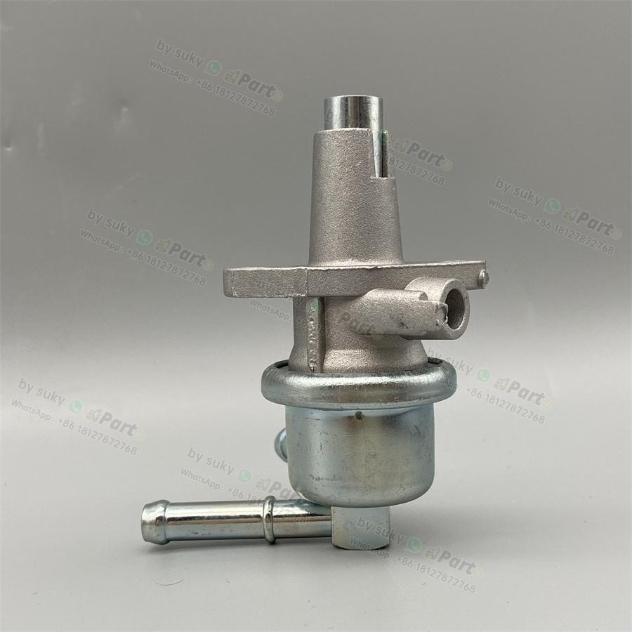 17121-52030 Fuel Pump for Bobcat 331 334 337 17121-52030 Fuel Pump for Bobcat 331 334 337