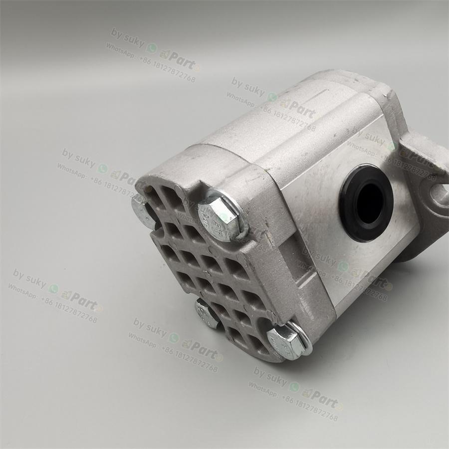 4181700 Pilot Gear Pump for Hitachi Excavator EX200-1 EX300-1 EX300-5 4181700 Pilot Gear Pump for Hitachi Excavator EX200-1 EX300-1 EX300-5
