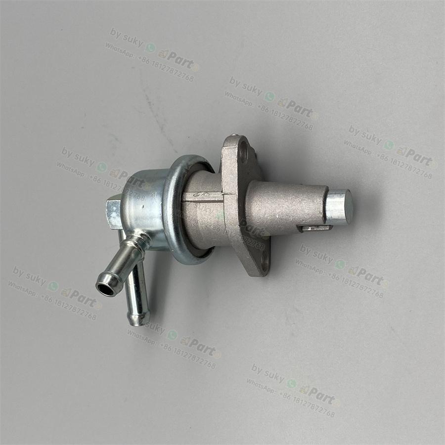 17121-52030 Fuel Pump for Bobcat 331 334 337 17121-52030 Fuel Pump for Bobcat 331 334 337