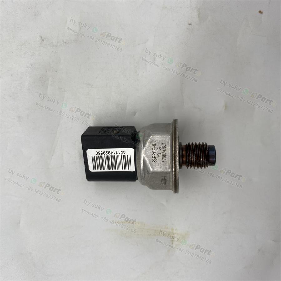 28509144 Fuel Rail Pressure Sensor for JCB JS220 28509144 Fuel Rail Pressure Sensor for JCB JS220