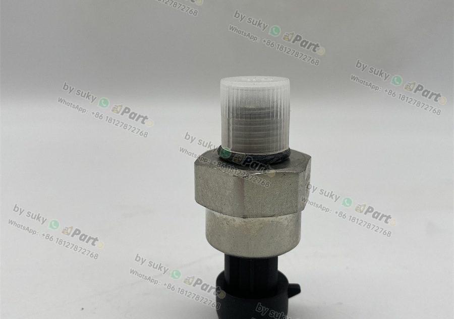 4432040 Oil Pressure Sensor for Hitachi EX120-5 EX200-3 EX200-5