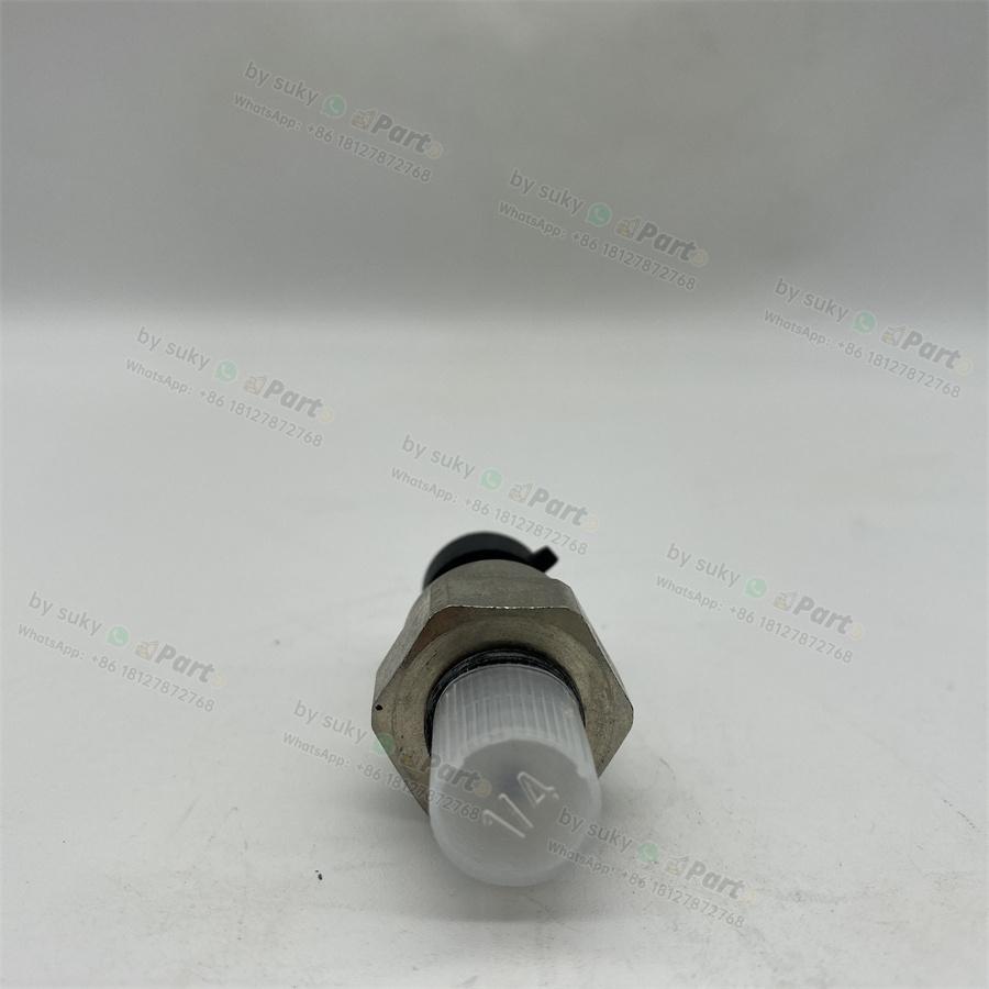 4432040 Oil Pressure Sensor for Hitachi EX120-5 EX200-3 EX200-5 4432040 Oil Pressure Sensor for Hitachi EX120-5 EX200-3 EX200-5