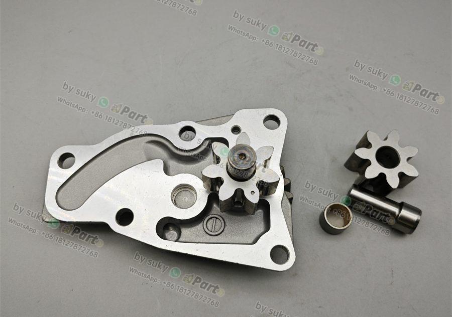 6204-51-1210 Oil Pump for Komatsu Engine 4D95 4D95S