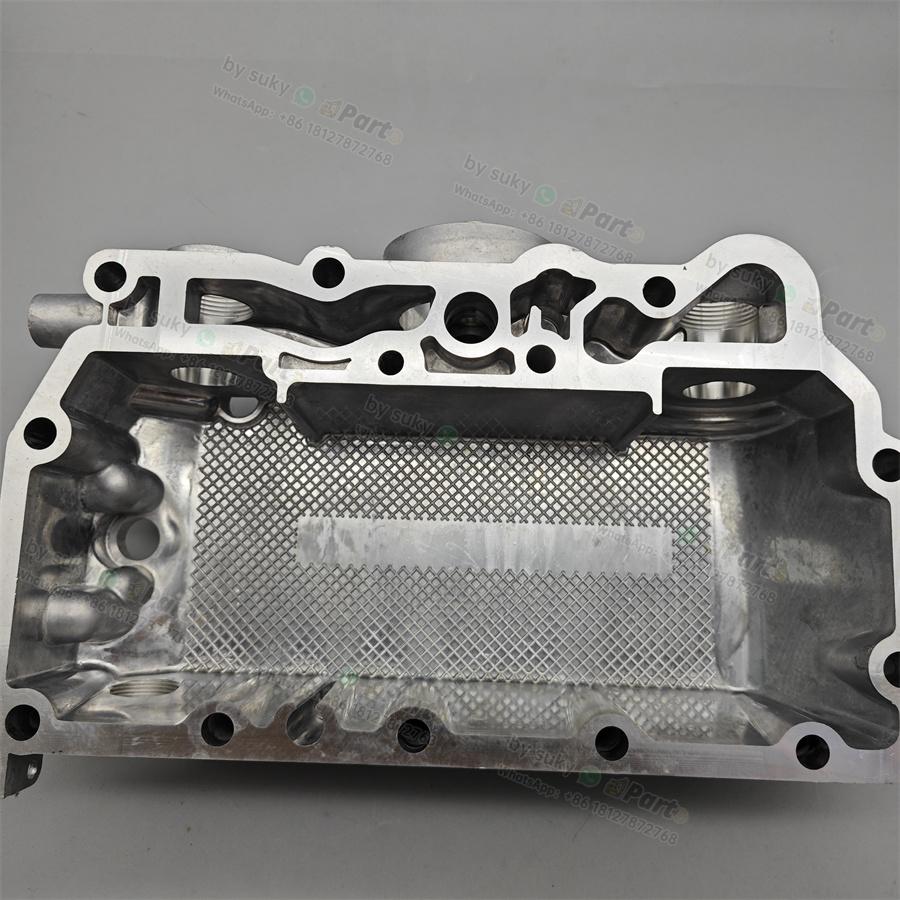 VOE21590865 21590865 Oil Cooler Cover For Volvo D7D EC210 EC240B EC290B EC300 VOE21590865 21590865 Oil Cooler Cover For Volvo D7D EC210 EC240B EC290B EC300