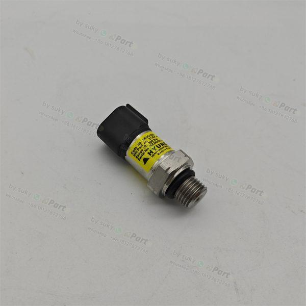 31Q4-40800 Pressure Sensor for Hyundai R140W-9 R160LC-9 R170W-9 R210W-9 R225-7