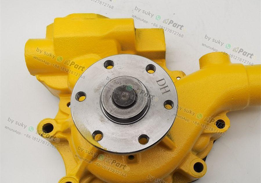 6204-67-7770 6204677770 Water Pump for Komatsu 4D95 PC100-5 PC120-5