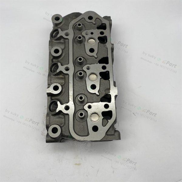 MM437676 Cylinder Head for Mitsubishi L3E