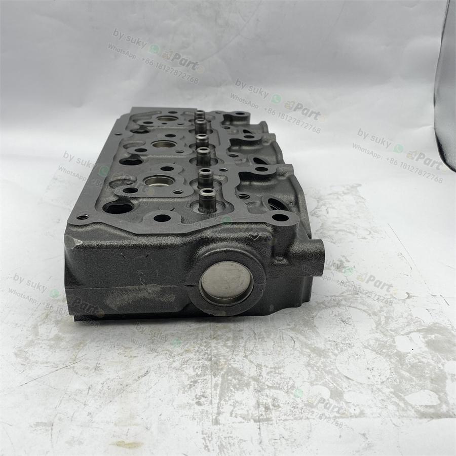 31B01-31021 Engine Cylinder Head for Mitsubishi S3L2 31B01-31021 Engine Cylinder Head for Mitsubishi S3L2