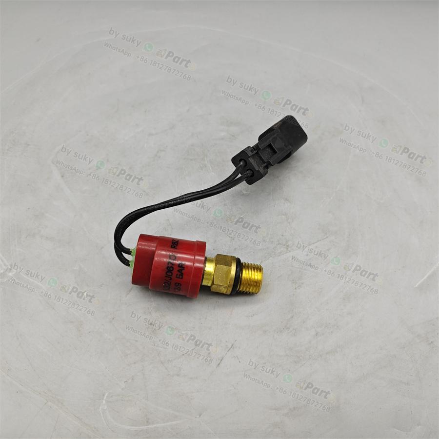 332/J0670 Oil Pressure Sensor for JCB 3CX 4CX 332/J0670 Oil Pressure Sensor for JCB 3CX 4CX